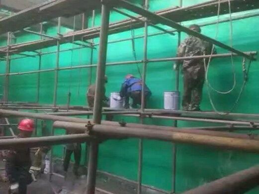 玻璃鱗片膠泥防腐