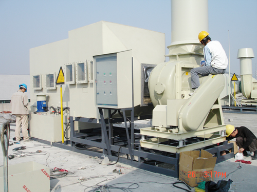 玻璃鋼冷卻塔現場(chǎng)